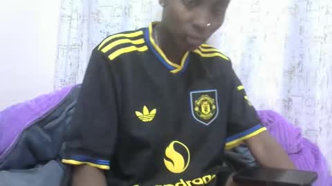 Snapshot of sexytinyy chatting on December 2025 12:10:01 PM maria online show from December 2025 12:10:01 PM