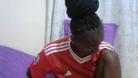 Snapshot of sexytinyy chatting on February 2026 08:07:01 PM maria online show from February 2026 08:07:01 PM