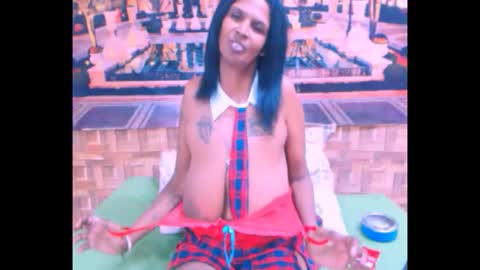 sexyva4u2luv online show from October 2025 06:05:02 PM