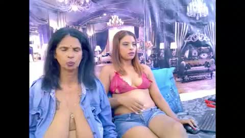 sexyva4u2luv online show from February 2026 09:04:01 PM