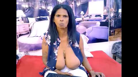 sexyva4u2luv online show from March 2026 07:42:01 PM