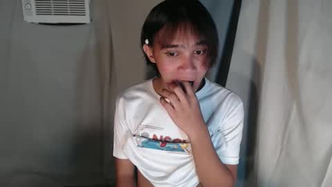 Snapshot of sexyyeudora chatting on December 2025 12:21:02 PM Eudora3 online show from December 2025 12:21:02 PM