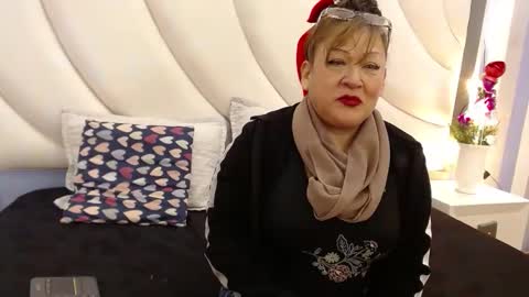 Mary online show from December 2025 11:37:01 AM