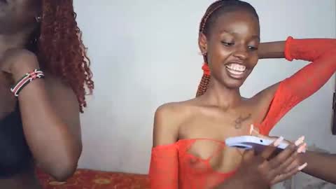 sexyzuriel online show from February 2026 08:28:01 PM