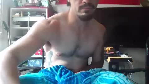 sfdude2023 online show from September 2025 11:48:01 PM