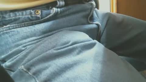 Bruce online show from September 2025 07:03:02 PM