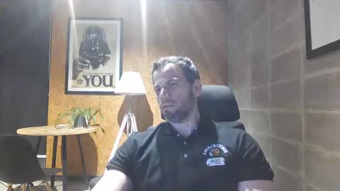 shad0w_hunter online show from January 2025 11:02:01 PM