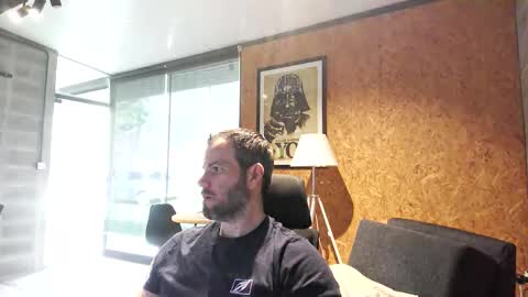 shad0w_hunter online show from September 2025 12:38:02 PM