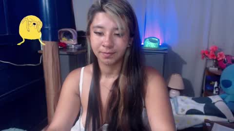 Snapshot of shaden_1 chatting on January 2025 10:41:01 PM Liz online show from January 2025 10:41:01 PM