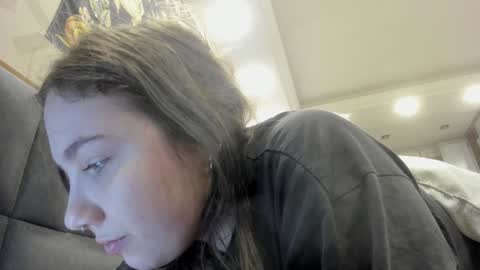 shadow_raffi online show from February 2025 03:08:02 AM