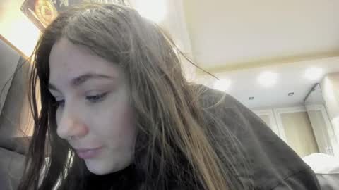 shadow_raffi online show from February 2025 02:25:01 PM