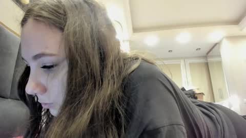 shadow_raffi online show from March 2025 02:43:02 PM