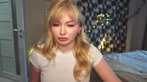 Sindy and Nancy  Next stream 1 December  online show from April 2026 09:43:01 AM