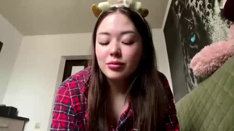 Hana online show from December 2025 03:57:01 AM