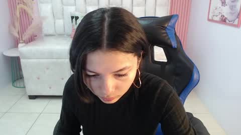 Shalon  online show from September 2025 01:23:02 PM