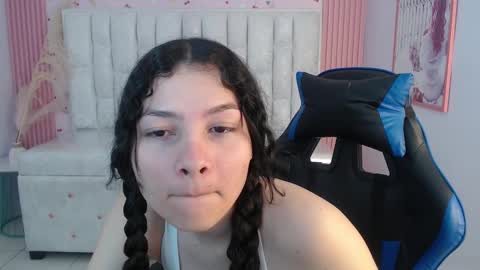 Shalon  online show from October 2025 01:34:01 PM