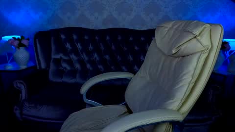 Lessi online show from April 2026 01:41:02 PM