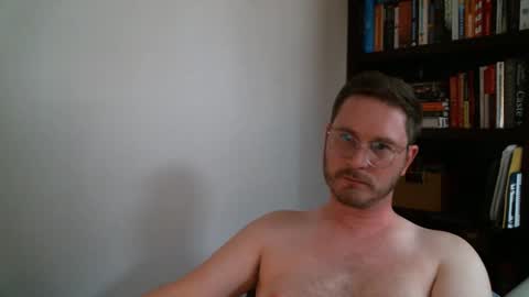 Snapshot of shamelesswetdream chatting on October 2025 05:44:02 PM shamelesswetdream online show from October 2025 05:44:02 PM