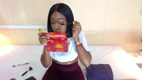 Snapshot of shamira_moore chatting on December 2024 08:44:02 PM Catalina online show from December 2024 08:44:02 PM