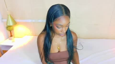 Snapshot of shamira_moore chatting on May 2026 07:23:02 PM Catalina online show from May 2026 07:23:02 PM
