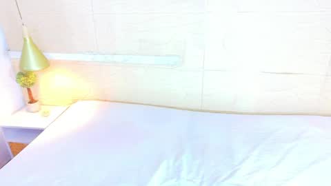 Snapshot of shamira_moore chatting on June 2026 09:41:01 PM Catalina online show from June 2026 09:41:01 PM