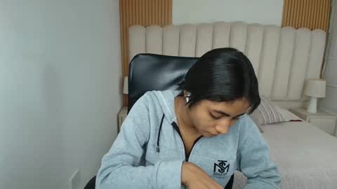 shanelle online show from March 2026 03:11:01 AM