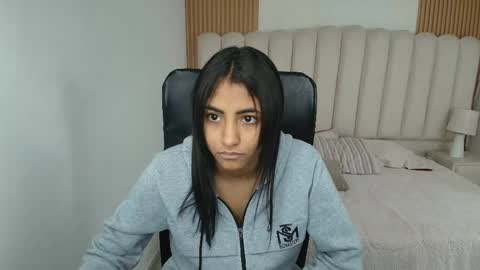 shanelle online show from April 2026 03:10:02 AM