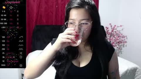 Shanel  online show from January 2025 01:58:01 AM