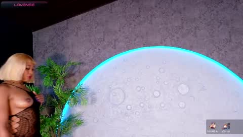 Shanel online show from April 2026 10:26:01 PM