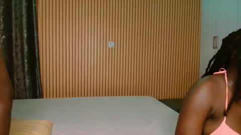 Snapshot of shaniz_shallet chatting on November 2025 03:56:01 PM Shaniz online show from November 2025 03:56:01 PM