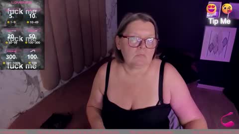 Shannon online show from October 2025 01:00:02 PM