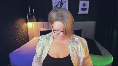 Shannon online show from March 2026 01:18:01 PM