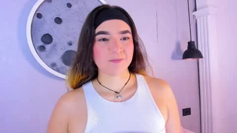 Shanntal  online show from January 2026 08:01:01 PM