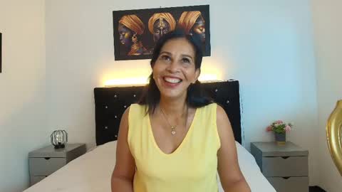 Snapshot of shanon_mature_ chatting on May 2026 07:44:01 PM Shanon online show from May 2026 07:44:01 PM