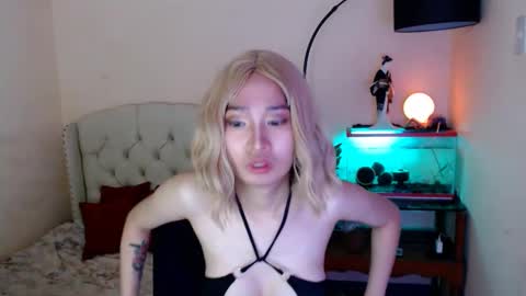 SHANTA FOX  s online show from February 2025 11:25:02 AM