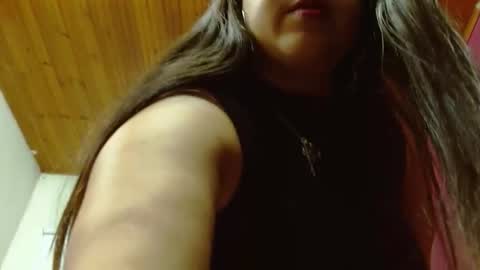 Snapshot of shara_beauty chatting on May 2026 11:03:02 PM shara_beauty online show from May 2026 11:03:02 PM