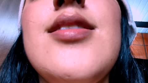 Snapshot of sharain chatting on December 2024 09:47:02 PM My real name is bella  Much Gust  online show from December 2024 09:47:02 PM