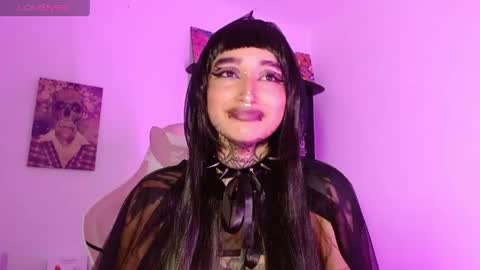 Snapshot of sharaross1 chatting on March 2026 02:06:01 AM sharaross1 online show from March 2026 02:06:01 AM