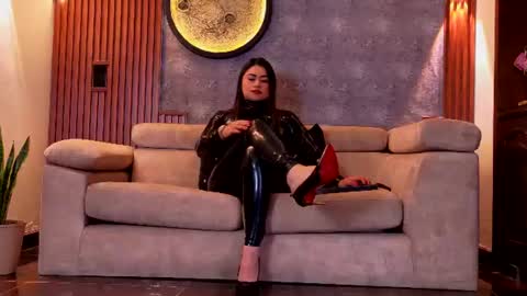 Snapshot of sharith_gh chatting on June 2026 05:51:01 PM Sharith online show from June 2026 05:51:01 PM