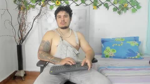 jhon deibyd online show from October 2025 10:32:02 PM