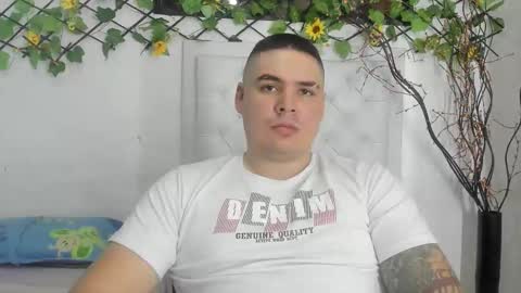 jhon deibyd online show from October 2025 03:10:01 AM