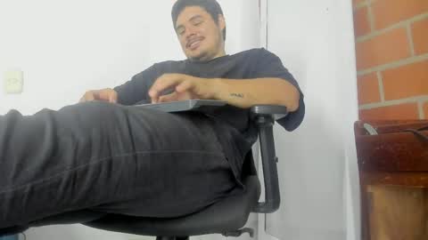 jhon deibyd online show from April 2026 06:58:01 AM