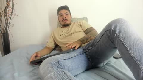 jhon deibyd online show from July 2026 07:27:02 PM