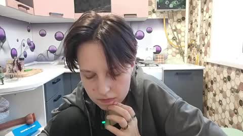 Snapshot of sharleenyodis chatting on June 2026 05:02:02 PM Sara online show from June 2026 05:02:02 PM