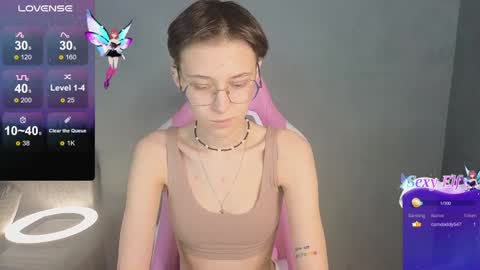 Snapshot of sharli_rose chatting on December 2024 04:04:02 PM Sharli online show from December 2024 04:04:02 PM