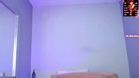 Sharlot online show from October 2025 12:04:02 PM