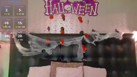 Sharon online show from October 2025 08:25:01 PM