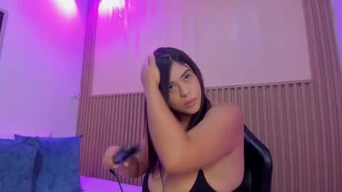 Snapshot of sharonscothh chatting on July 2026 08:33:01 PM sharonscothh online show from July 2026 08:33:01 PM