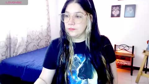 SHAROON online show from November 2025 03:12:02 PM