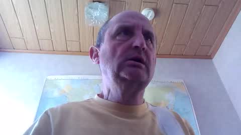 Peter online show from April 2026 12:52:02 PM